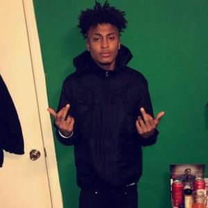 Meet your Posher, Ashton